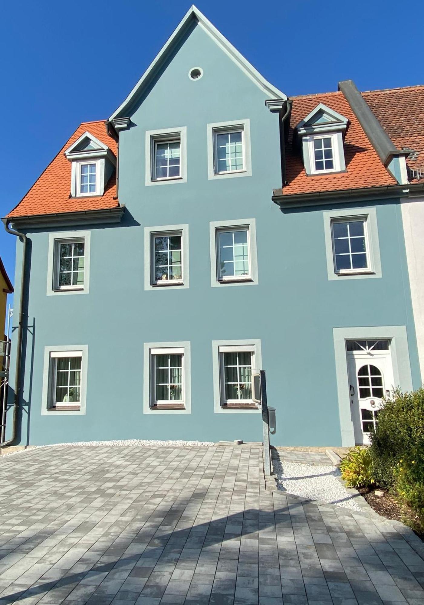 Winkler Apartment